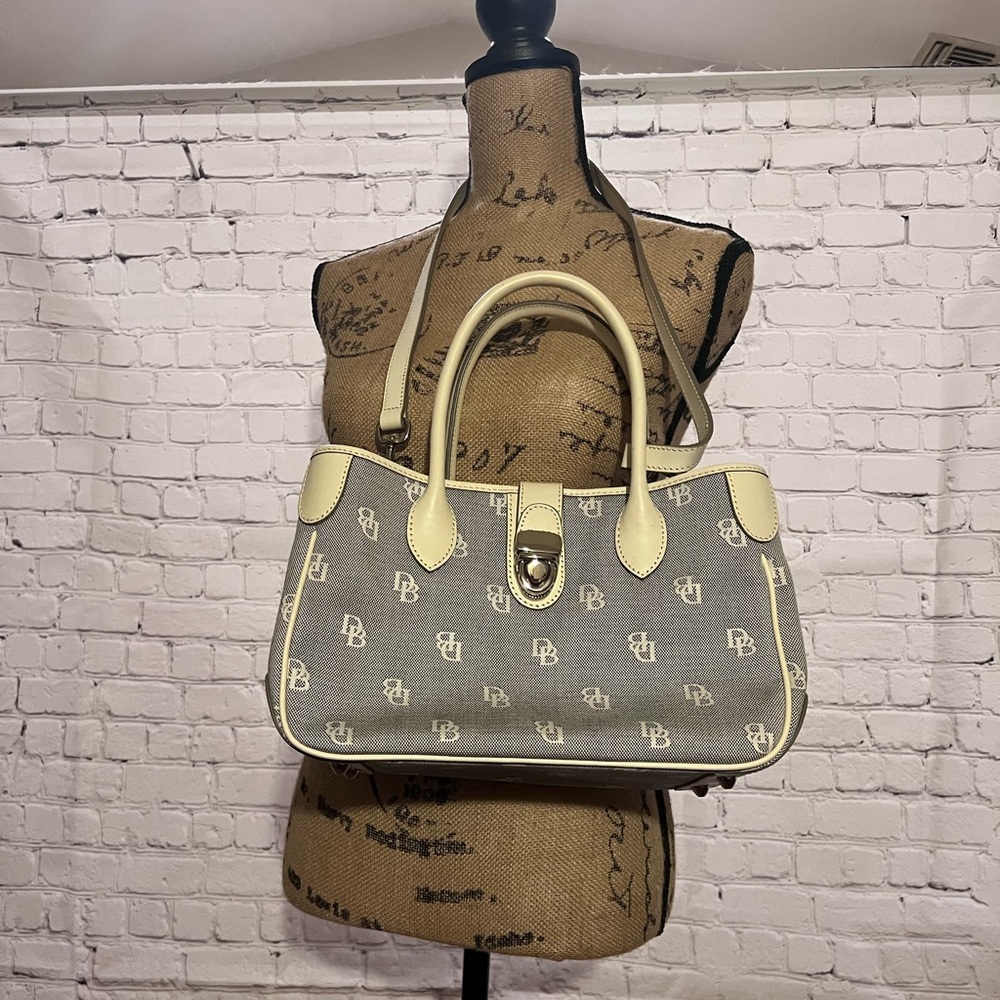Dooney and Bourke Small Double Handle Tote NWOT
